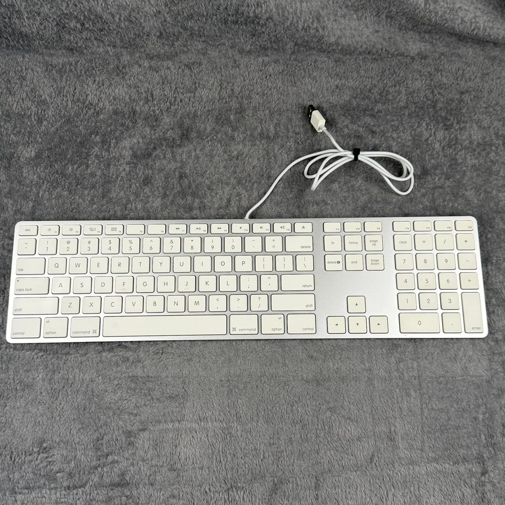 Genuine Apple Wired USB Keyboard A1243 for iMac Mac Mini Mac w/Keypad‎ - Tested